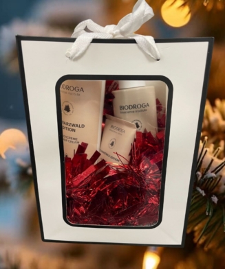 Biodroga Bioscience Institute All Body Care Gift Set 1 with Shower Cream, Handcare and Body Oil